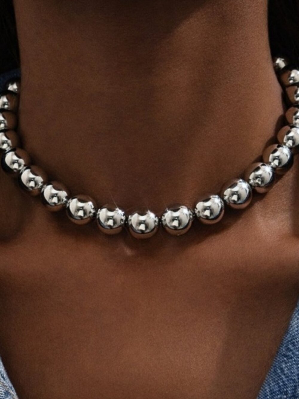 New! Bloom Social Silver Bead Necklace (2009)